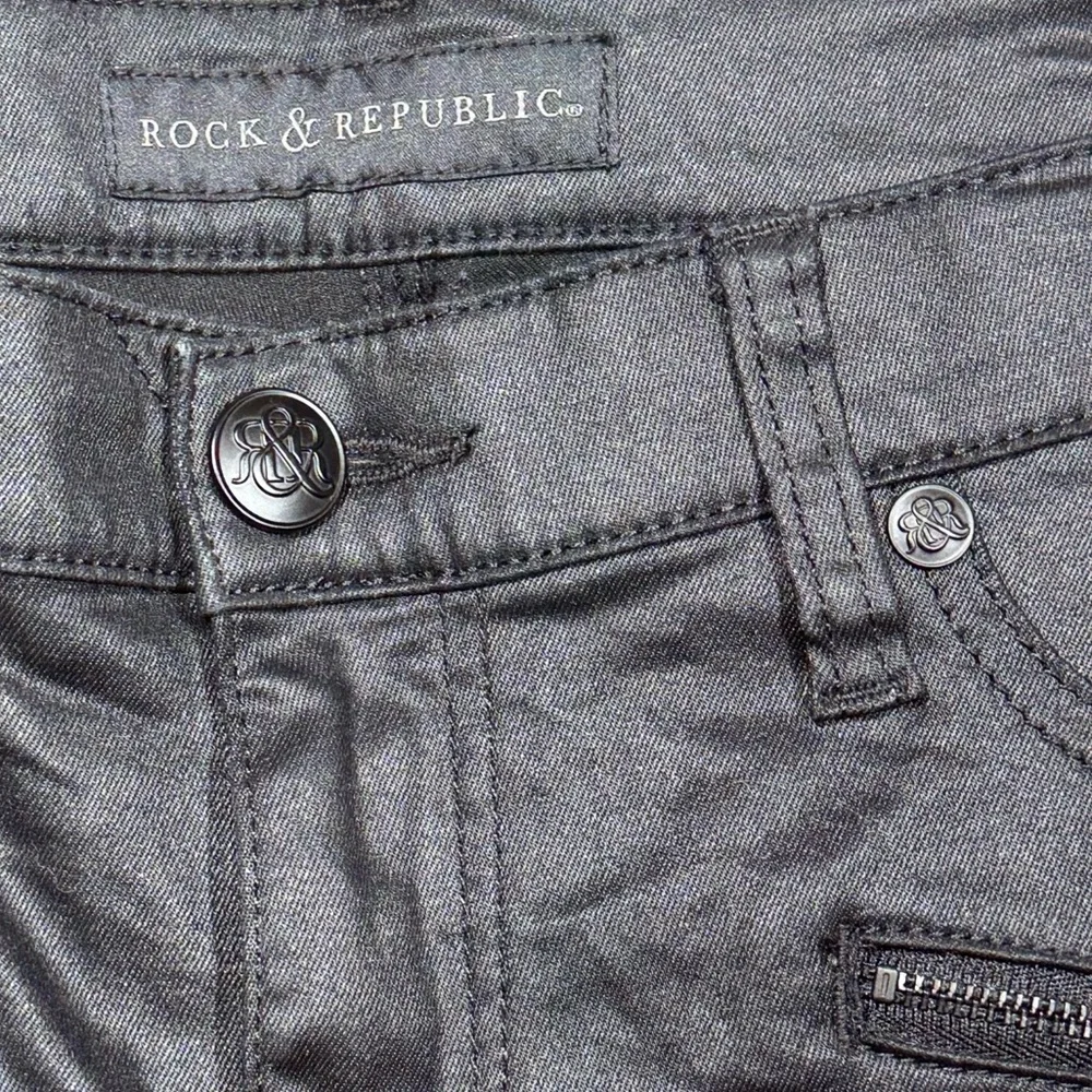 Rock & Republic Women’s Kashmiere Shiny Black Skinny Jeans - Picture 2 of 13